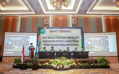 Sekolah Tinggi Ilmu Tarbiyah Darussalimin NW Praya Lombok Tengah Menggelar Upacara Wisuda Sarjana Strata Satu (1) ke XII