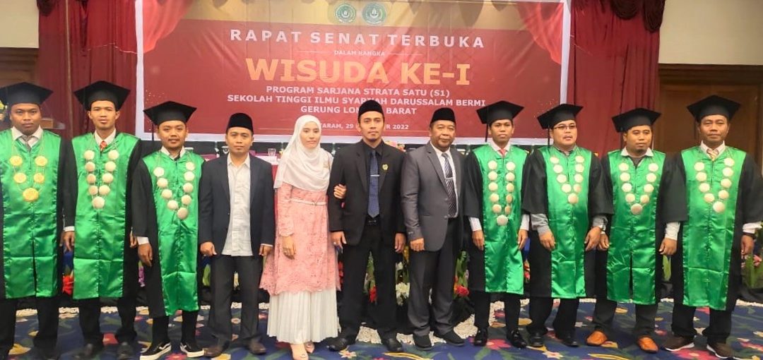 Sekolah Tinggi Ilmu Syariah Darussalam Bermi Sukses Gelar Wisuda Perdana